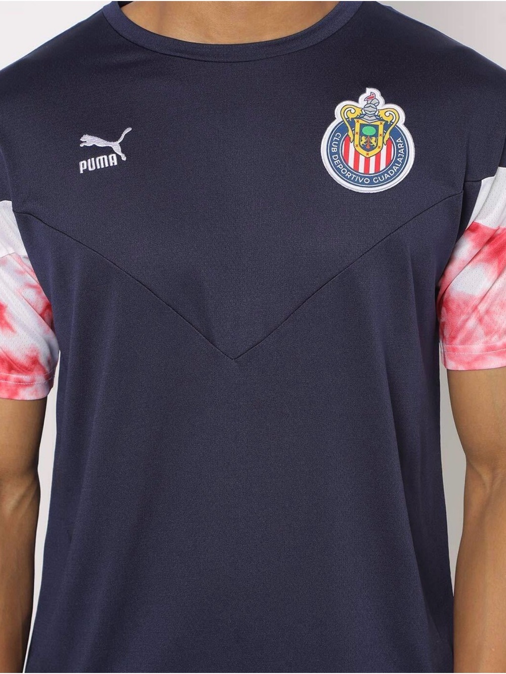 NWT Puma Chivas Guadalajara 2022 Men’s Iconic MCS Soccer Training Shirt SZ. M